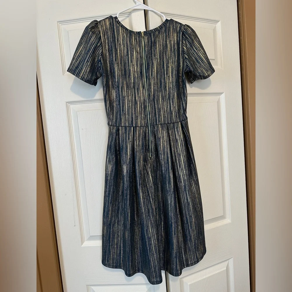 LuLaRoe Elegant Amelia - Picture 2 of 4